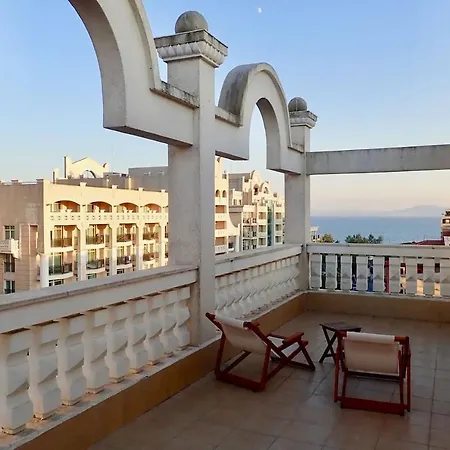 Private Penthouse With Seaview At Sunset Daire *